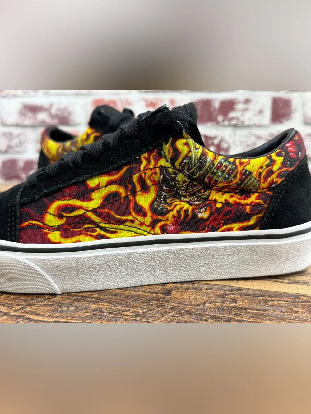 Vans Samurai Rising Old Skool Flame Skull Skate Sneakers Size Men 6, Women 7.5